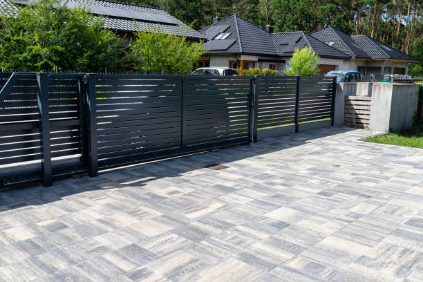 Best Interlocking Driveway Pavers  in Smith Mills, MA